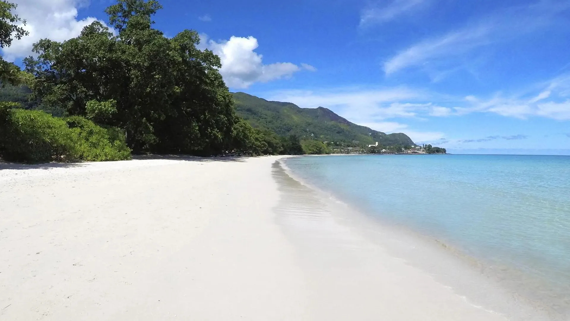 Las Brisas Villa - Chateau Elysium Beau Vallon   Beau Vallon (Mahe)